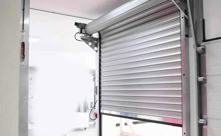 rideau salon electrique