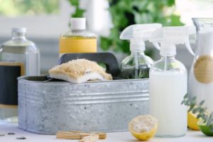 Recettes de nettoyants naturels pour salle de bain