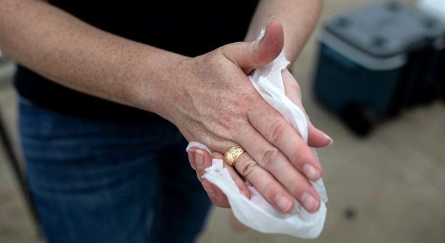 Comment récupérer une bague dans les égouts ?
