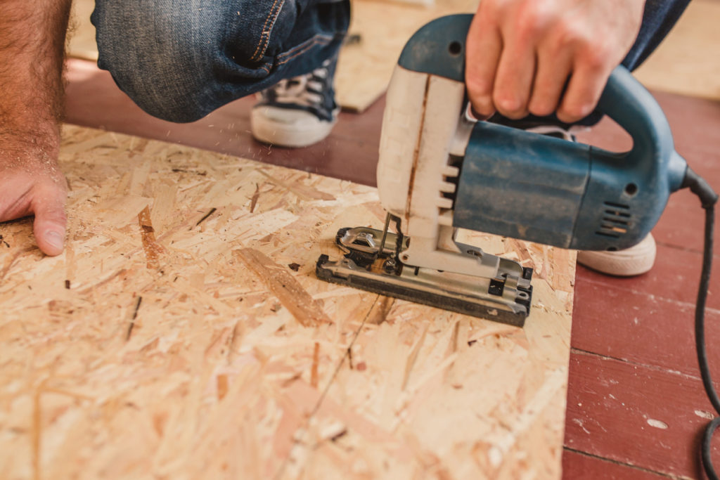 panneau OSB matériau construction plancher