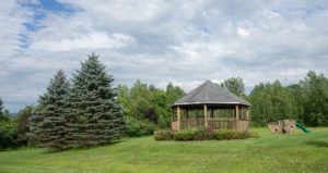 Comment bien choisir le gazebo qui convient à son extérieur