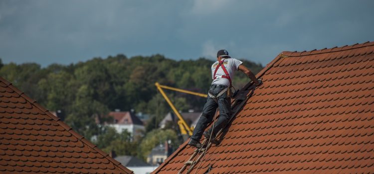 Les diverses raisons de procéder aux travaux de rénovation de toiture
