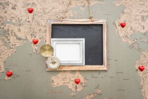 Comment utiliser des cartes anciennes pour décorer pour une déco de chambre originale